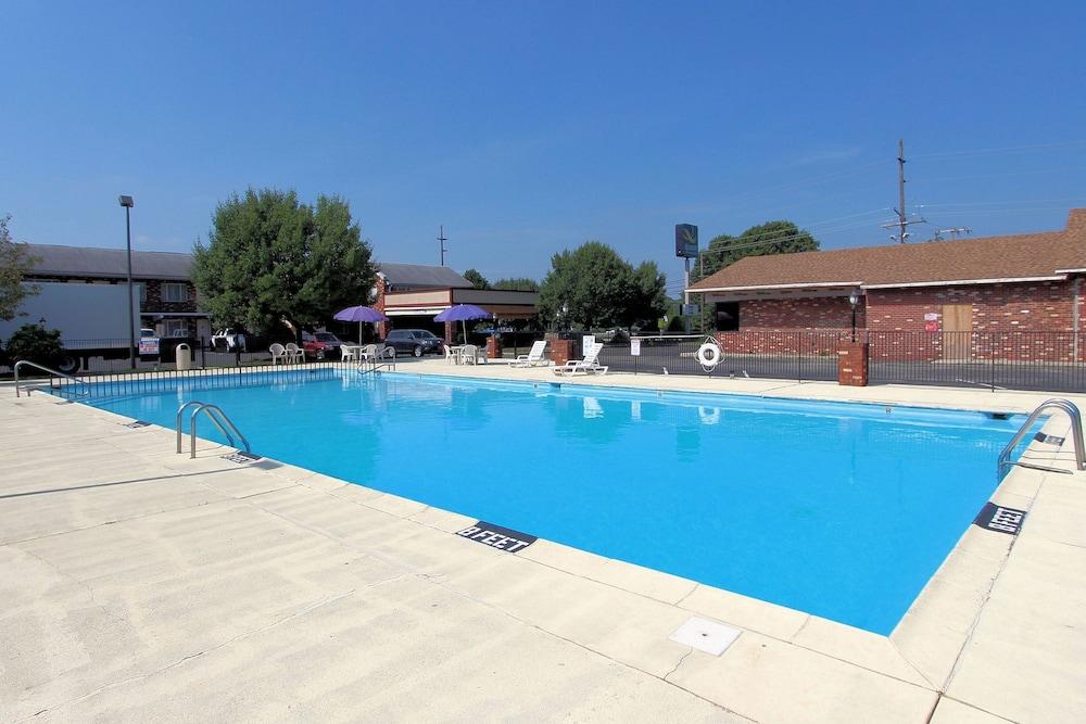 Quality Inn & Suites Millville Exterior foto