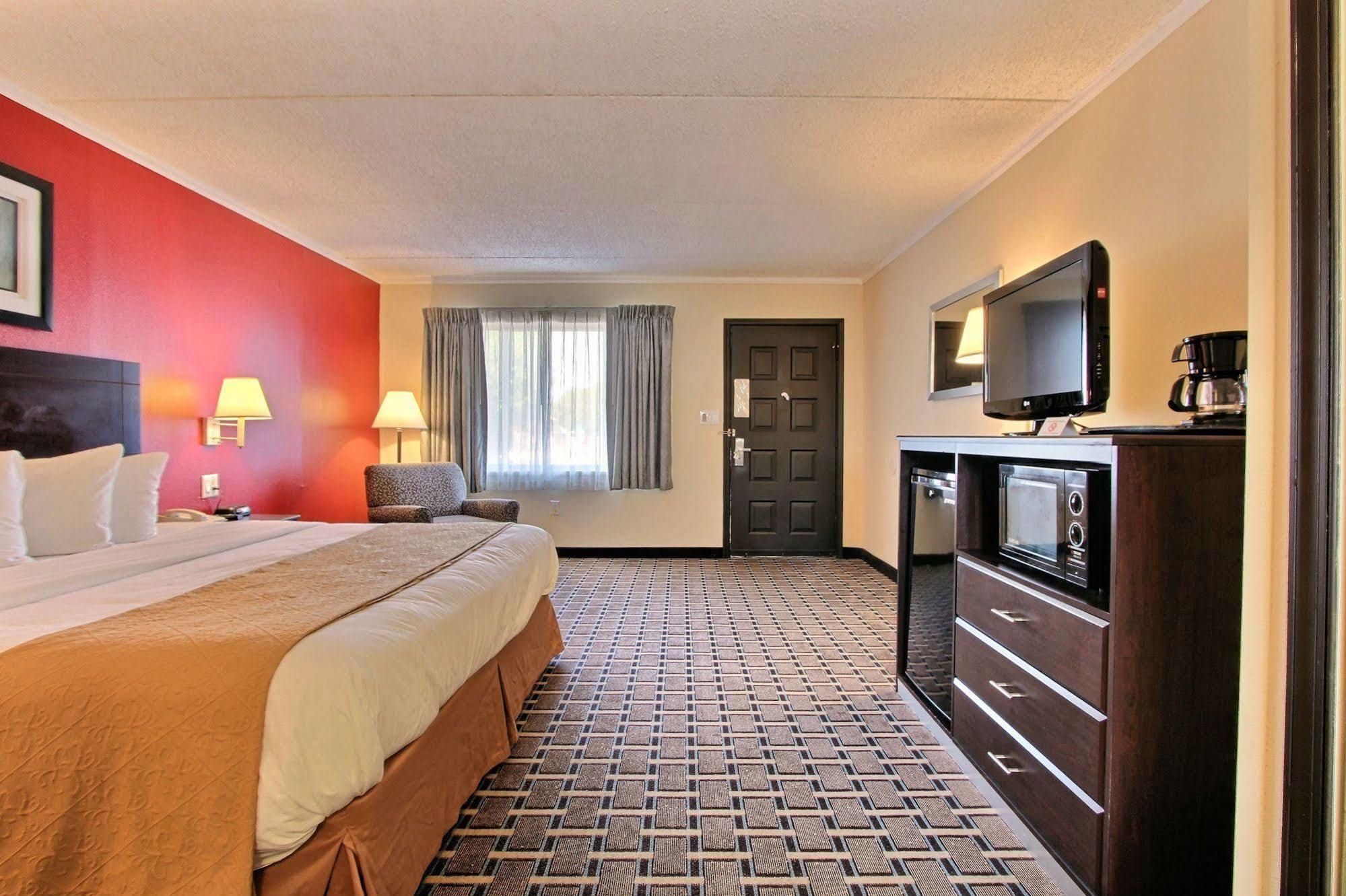 Quality Inn & Suites Millville Exterior foto